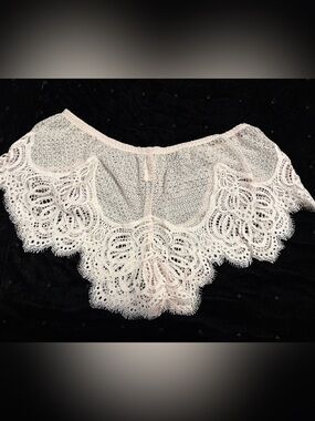 Victoria's Secret Blush Lace Boy Short with Scalloped Trim
